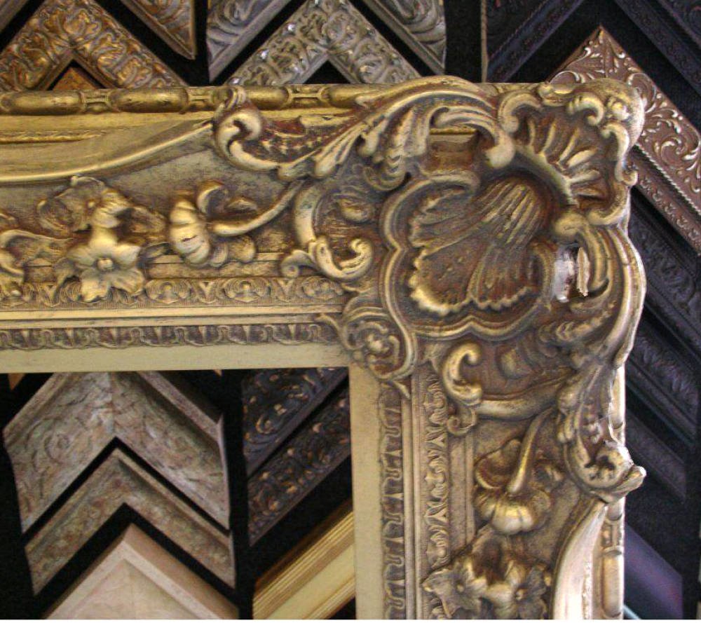 19cm Wide Heavy Ornate Swept Frame 