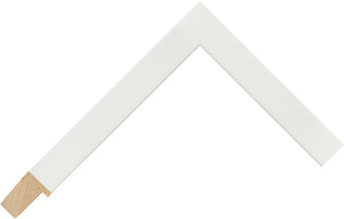 Corner sample of White Flat Koto Frame Moulding