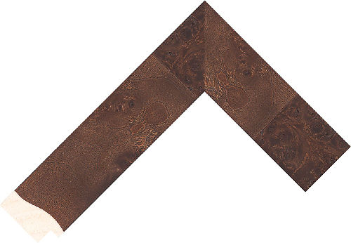 Corner sample of Antique Walnut Reverse Radiata Pine Frame Moulding