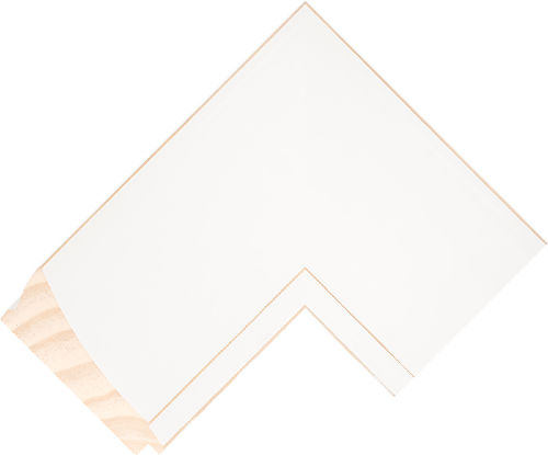 Corner sample of White/Natural Scoop Taeda Pine Frame Moulding