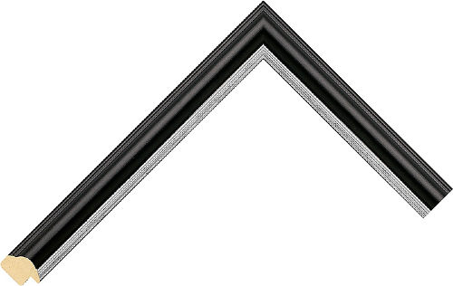 Corner sample of Black Dome Meranti Frame Moulding