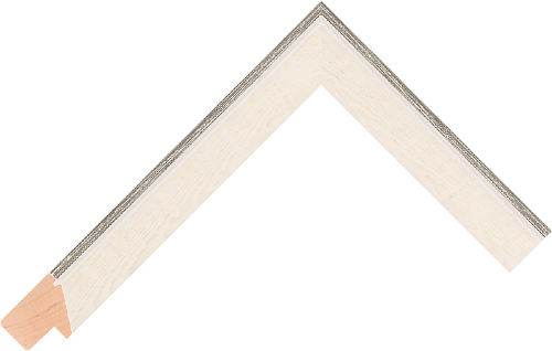 Corner sample of Ivory/Grey Bevel Alder Frame Moulding