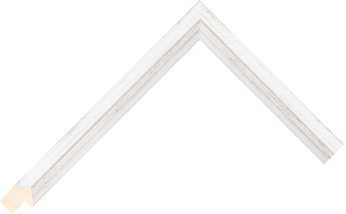 Corner sample of White Reverse Ayous Frame Moulding
