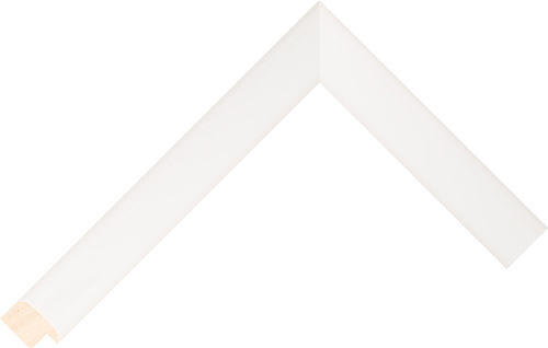 Corner sample of White Cushion Koto Frame Moulding