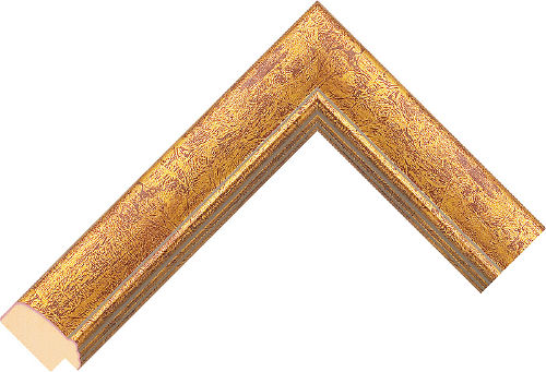 Corner sample of Gold Cushion Pine Frame Moulding