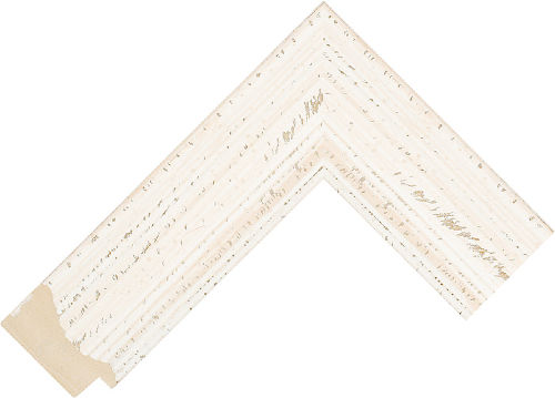Corner sample of White Scoop Radiata Pine Frame Moulding