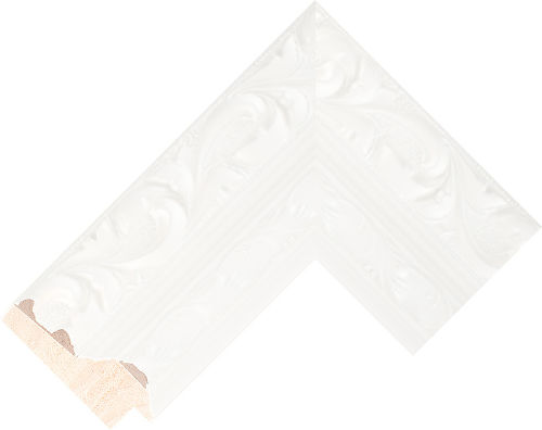 Corner sample of White Reverse Jenitri Frame Moulding