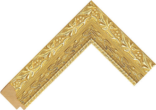 Corner sample of Gold Spoon Meranti Frame Moulding