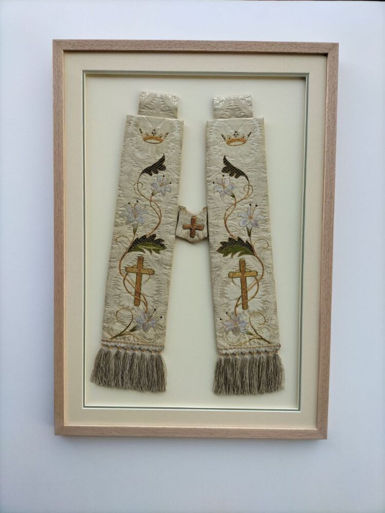 Intricately Embroidered Stole