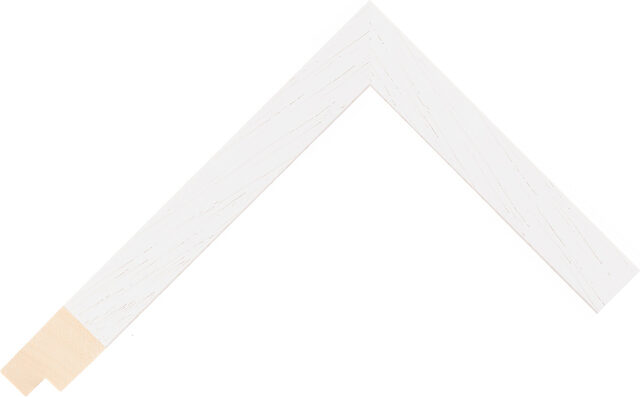 541000127 - White - 20mm wide picture frame chevron