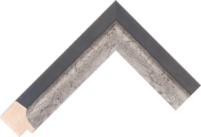 Corner sample of   Durian Frame Moulding