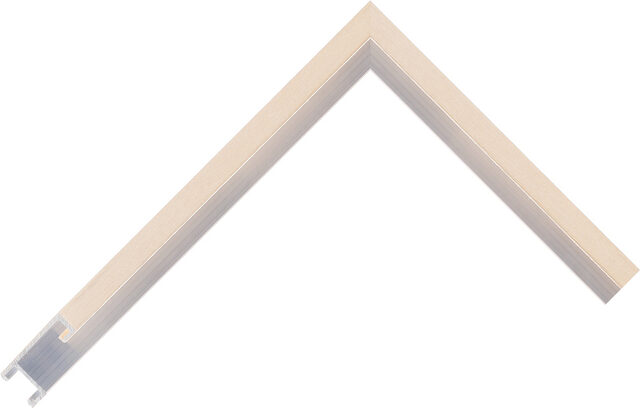 823004000 - Maple - 8mm wide picture frame chevron